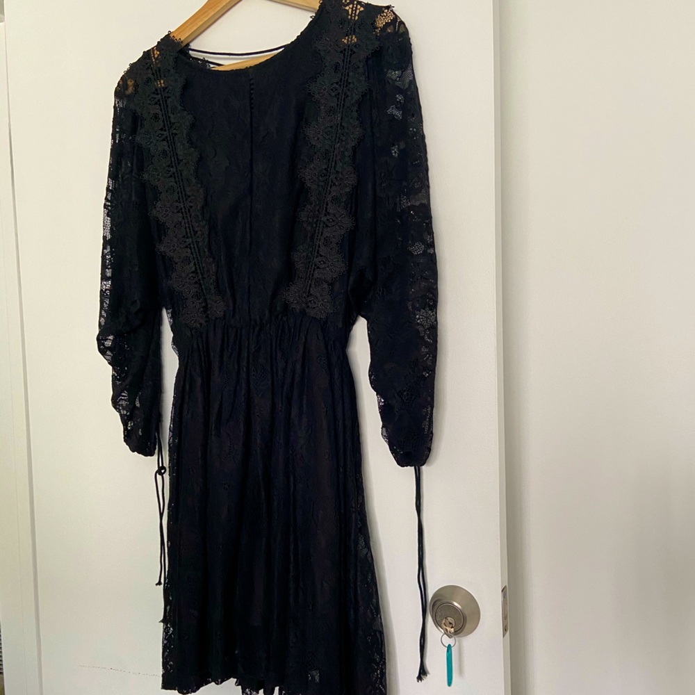 Black lace dress